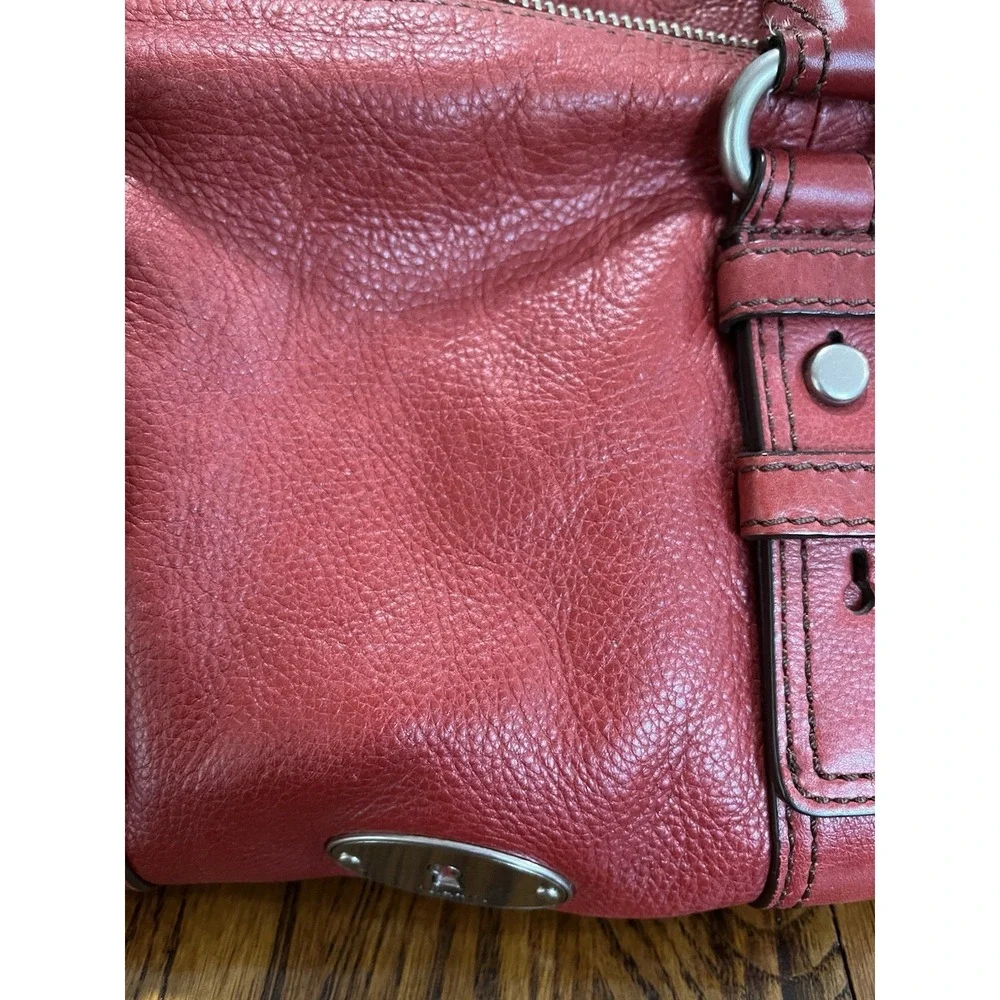 Vintage Red Fossil Long Live Vintage 1954 Key Shoulder Leather Bag With Key Y2K